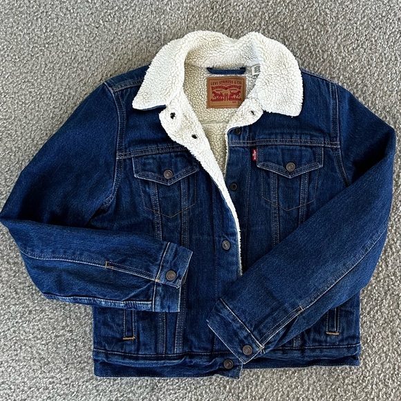 Levi’s Originals Women’s Sherpa Trucker Jacket - Picture 4 of 13